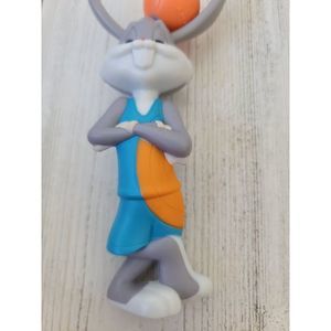 Bugs Bunny McDonald's 2022 tune squad space jam toy